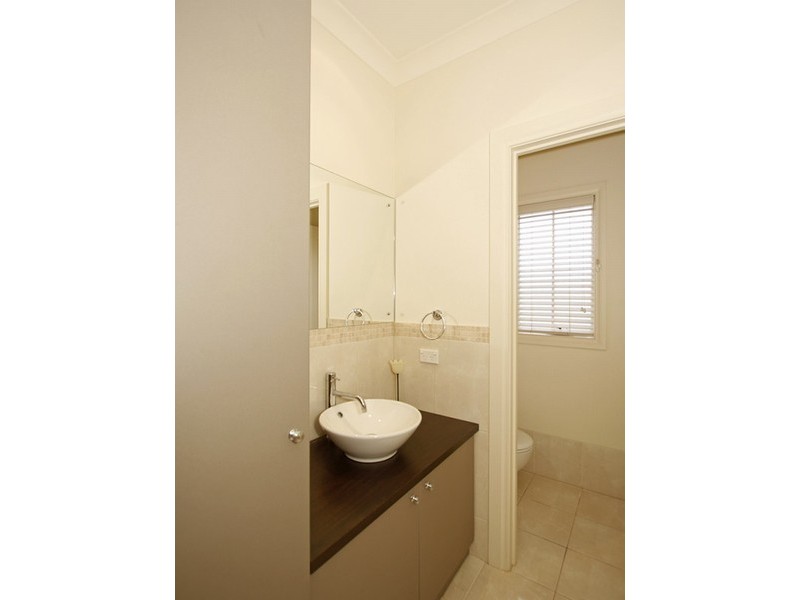 1 Yeomans Avenue, Henley Beach South SA 5022